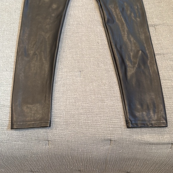 BNWT Aritzia Wilfred Free Daria Pant - Picture 5 of 8